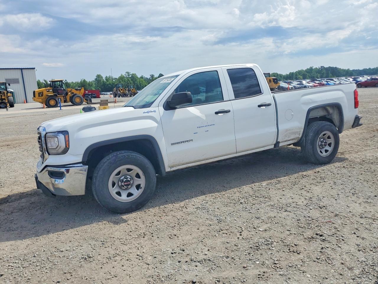 Salvage GMC Sierra Image