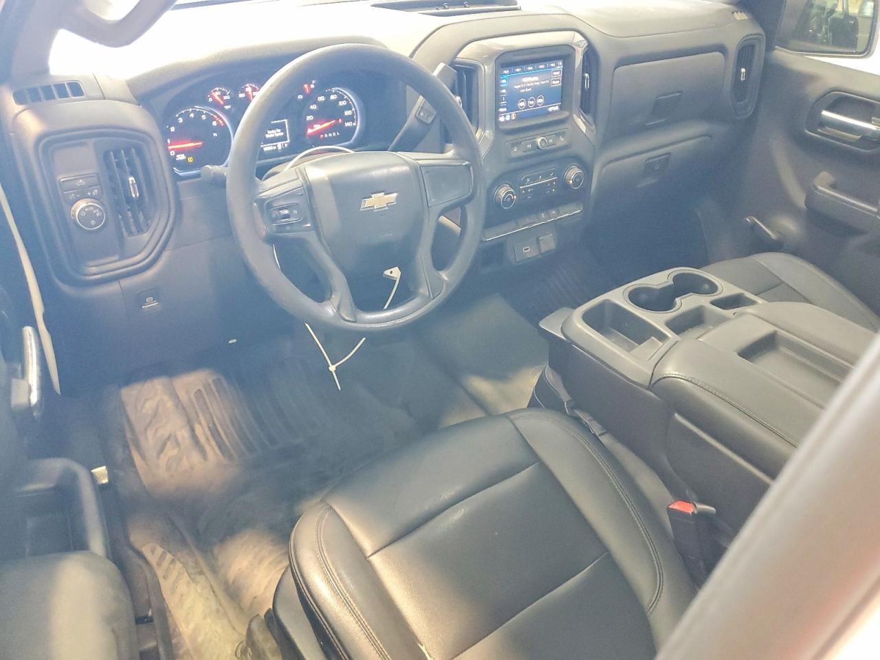Chevrolet Silverado C1500