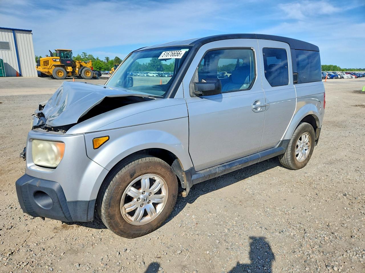Salvage Honda Element Image