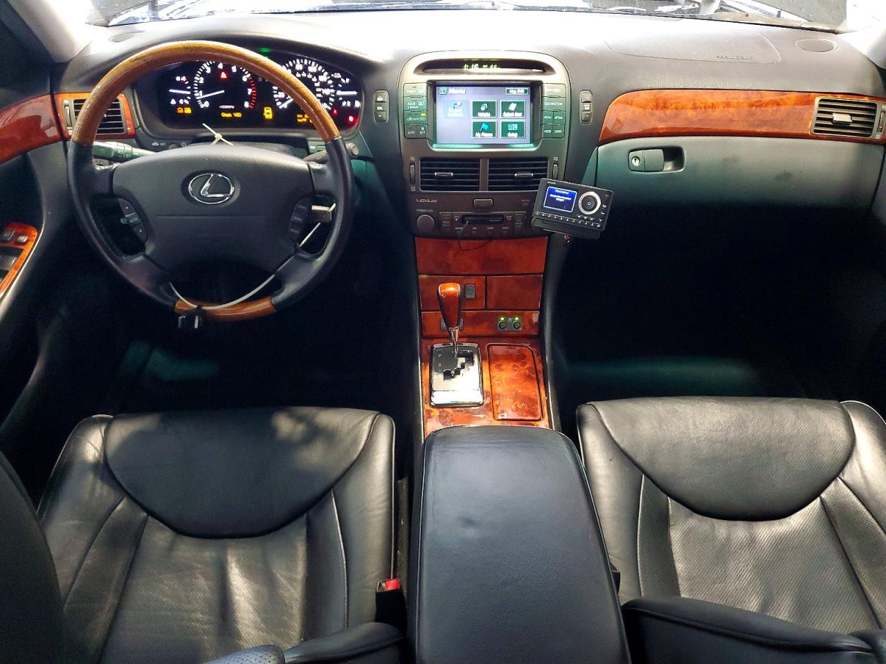 Lexus LS 430