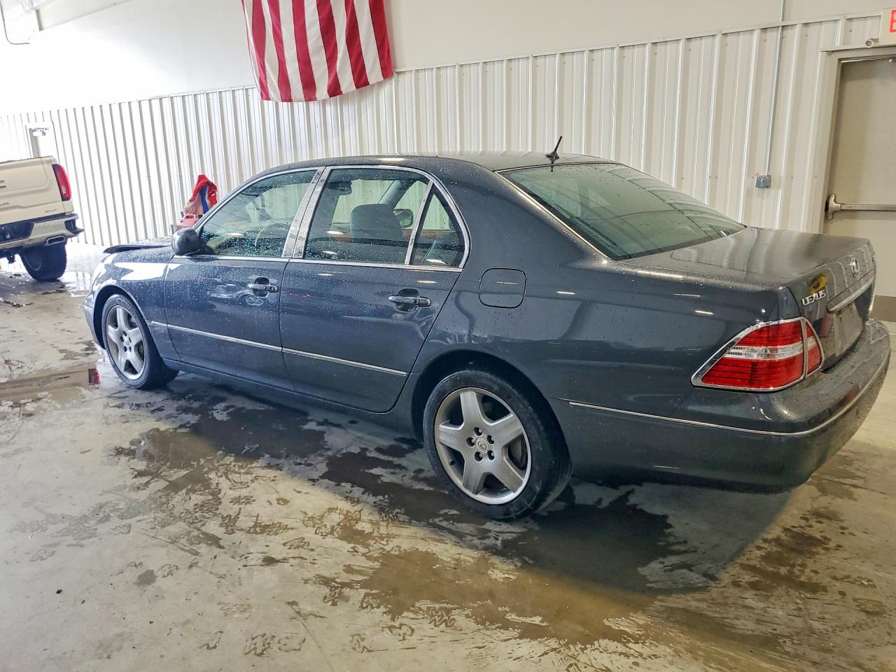 Lexus LS 430