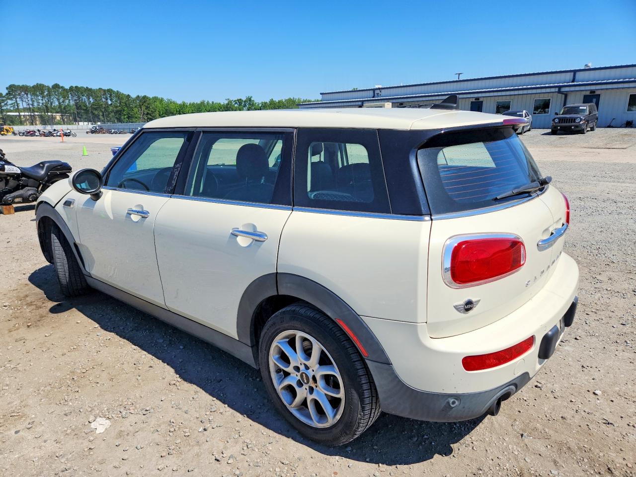MINI Cooper Clubman