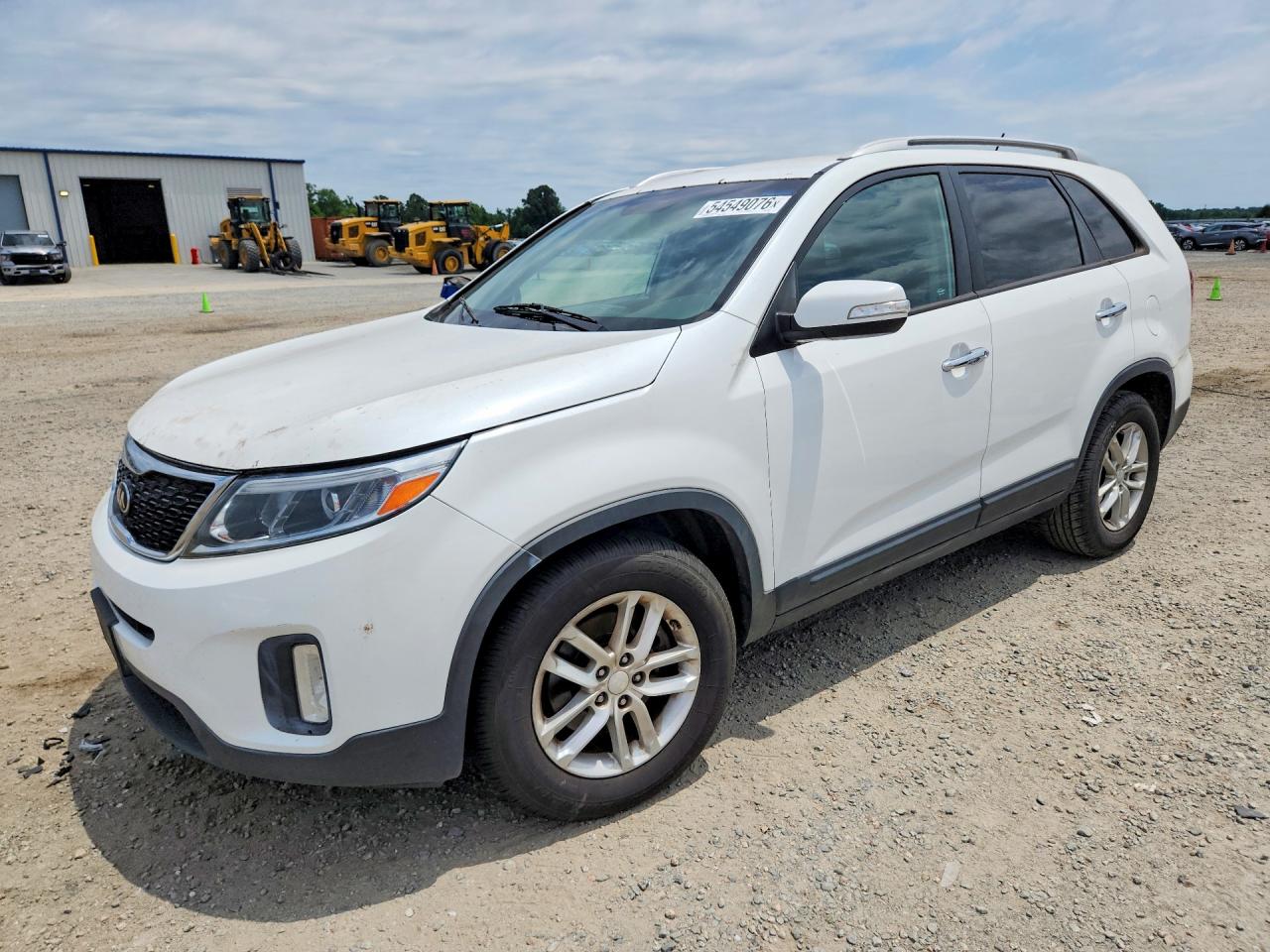 Salvage Kia Sorento Image