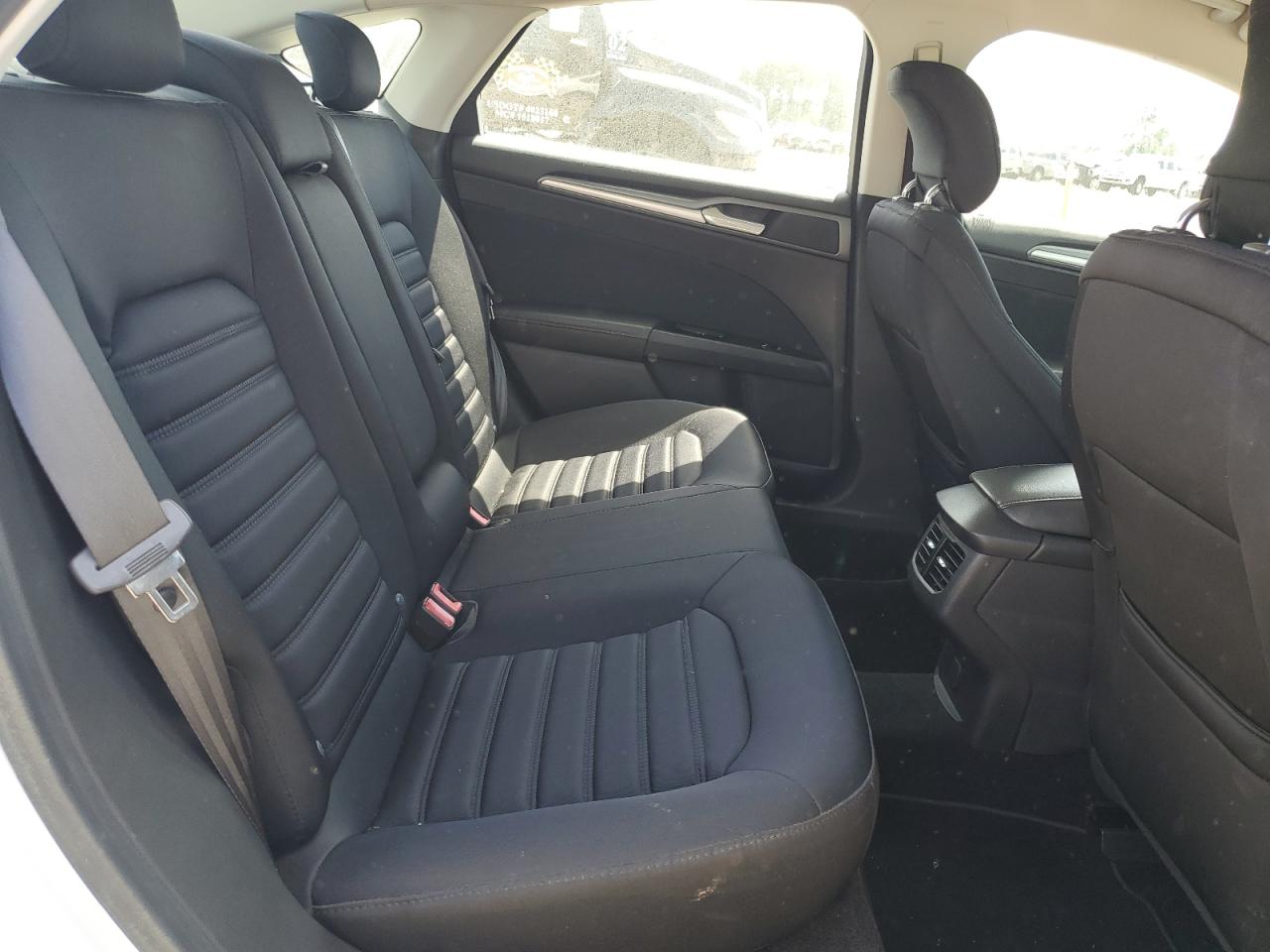 Ford Fusion Se Hybrid