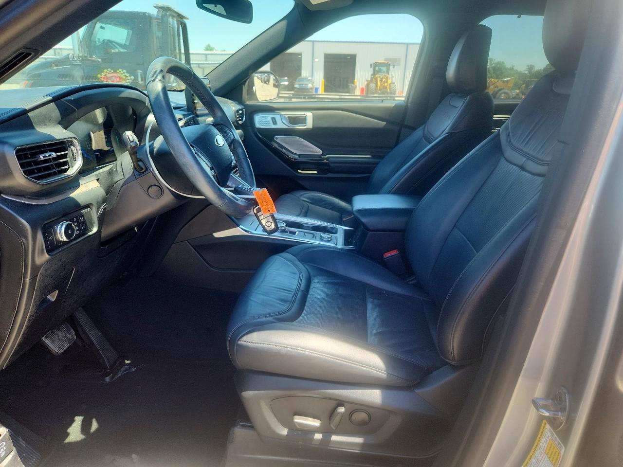 Ford Explorer Platinum