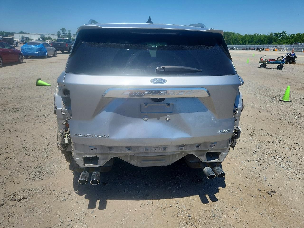 Ford Explorer Platinum