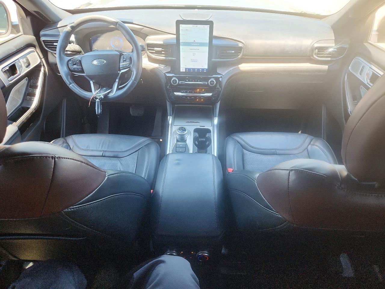 Ford Explorer Platinum