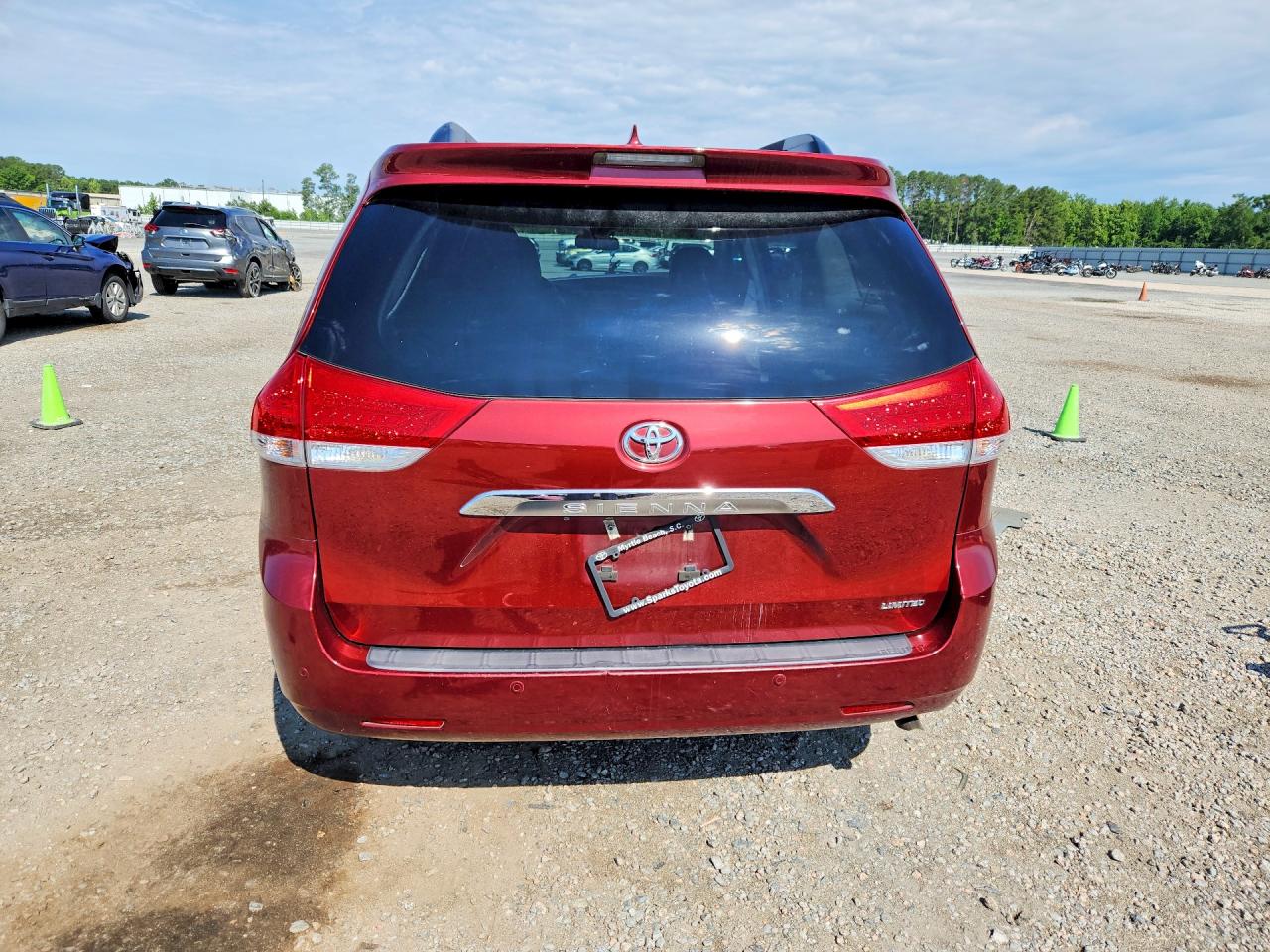 Toyota Sienna Limited 7-passenger