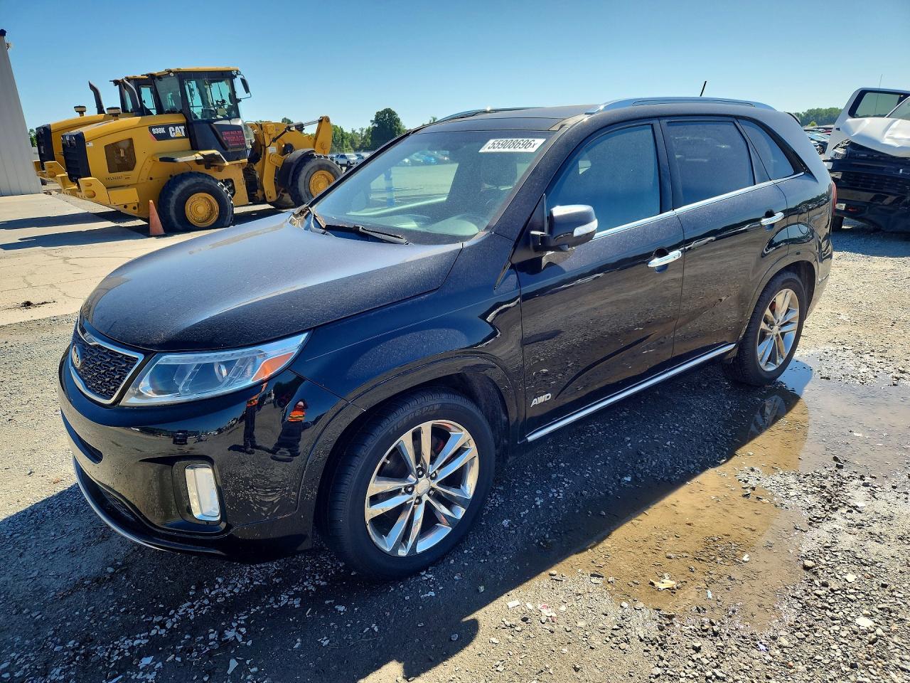 Salvage Kia Sorento Image