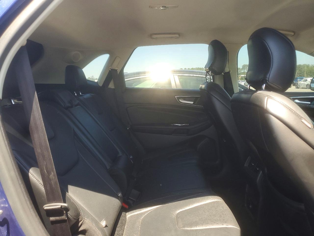Ford Edge Titanium