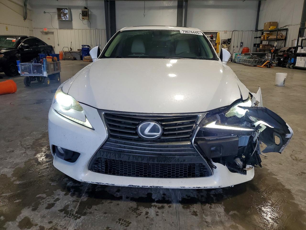 Lexus Is Base