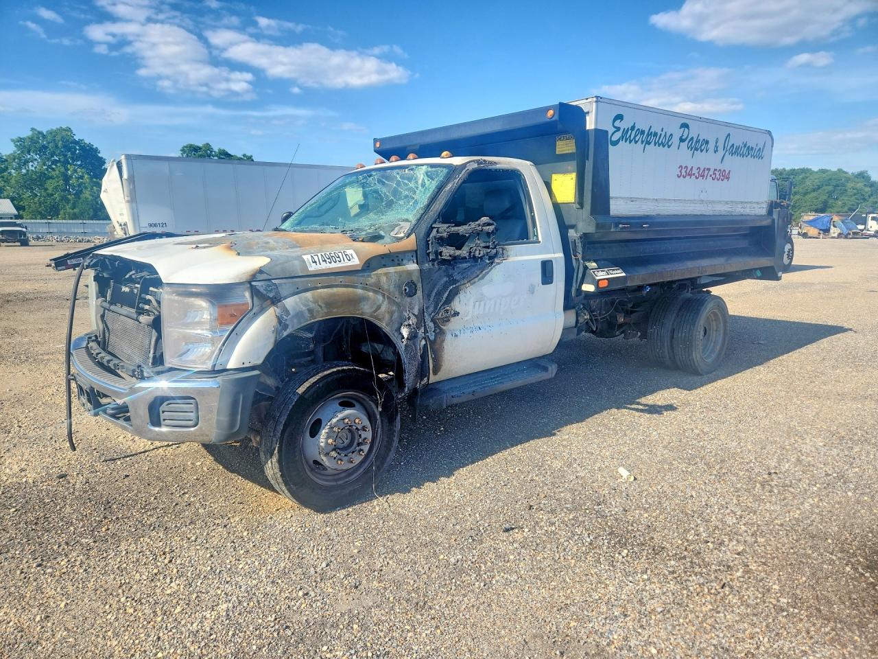 Salvage Ford F-550 Image