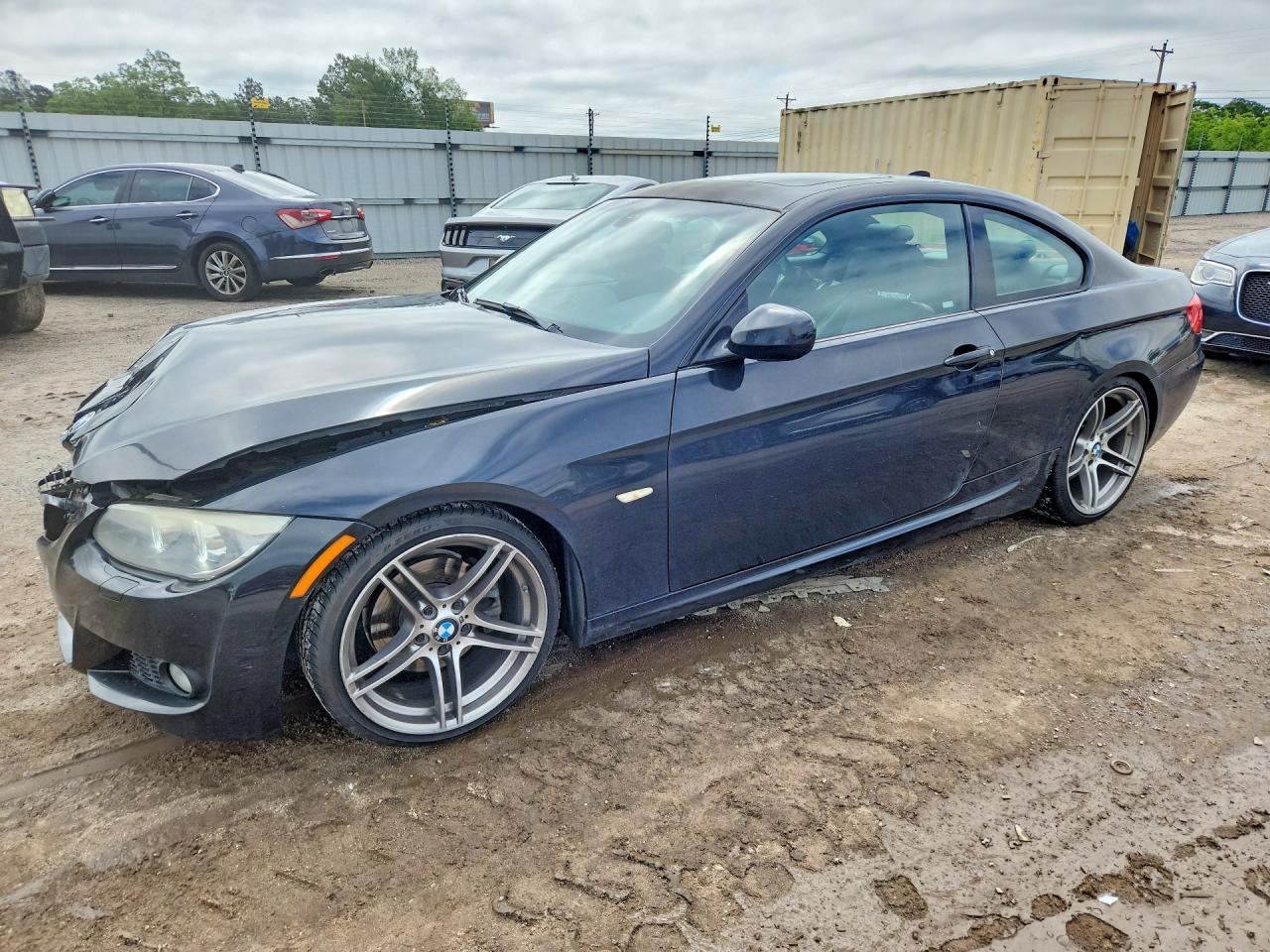 Salvage BMW 3 Series Image