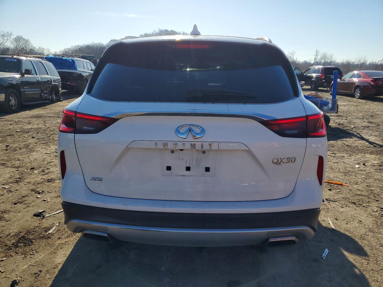 INFINITI Qx Luxe