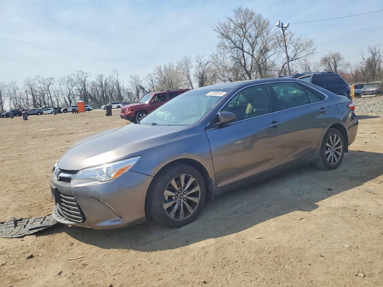 Salvage Toyota Camry Image