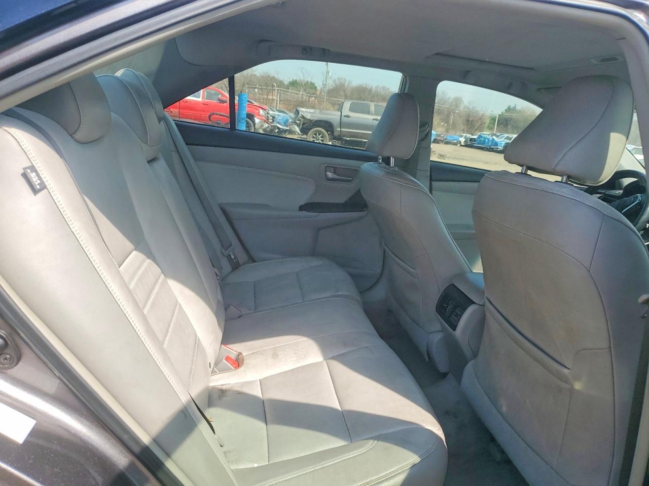 Toyota Camry Xle