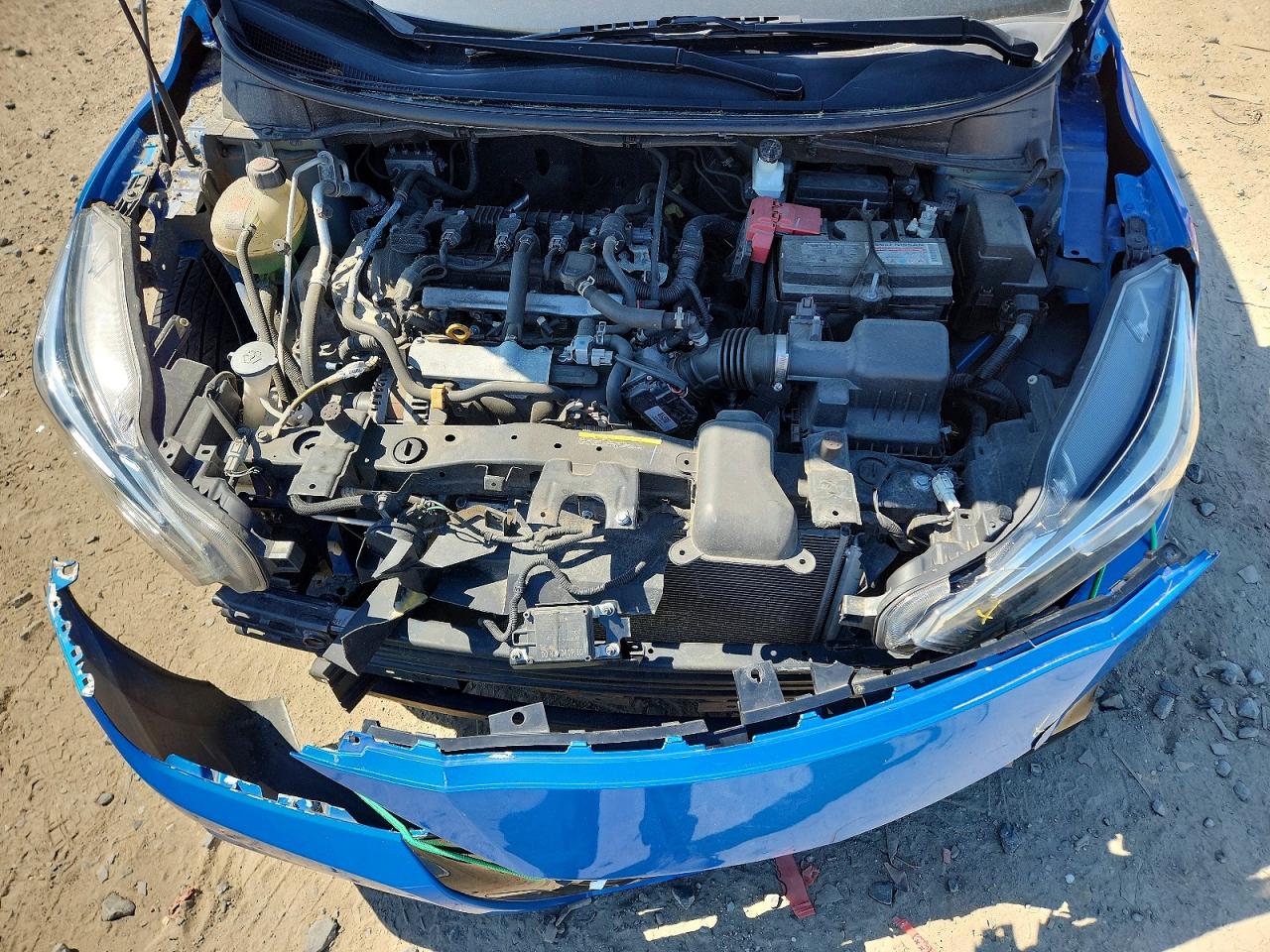 Nissan Versa Sv