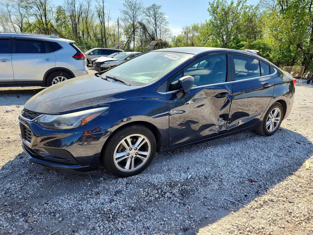 Salvage Chevrolet Cruze Image