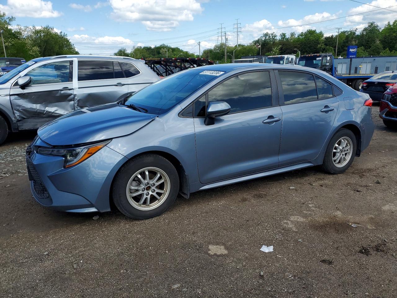 Salvage Toyota Corolla Image