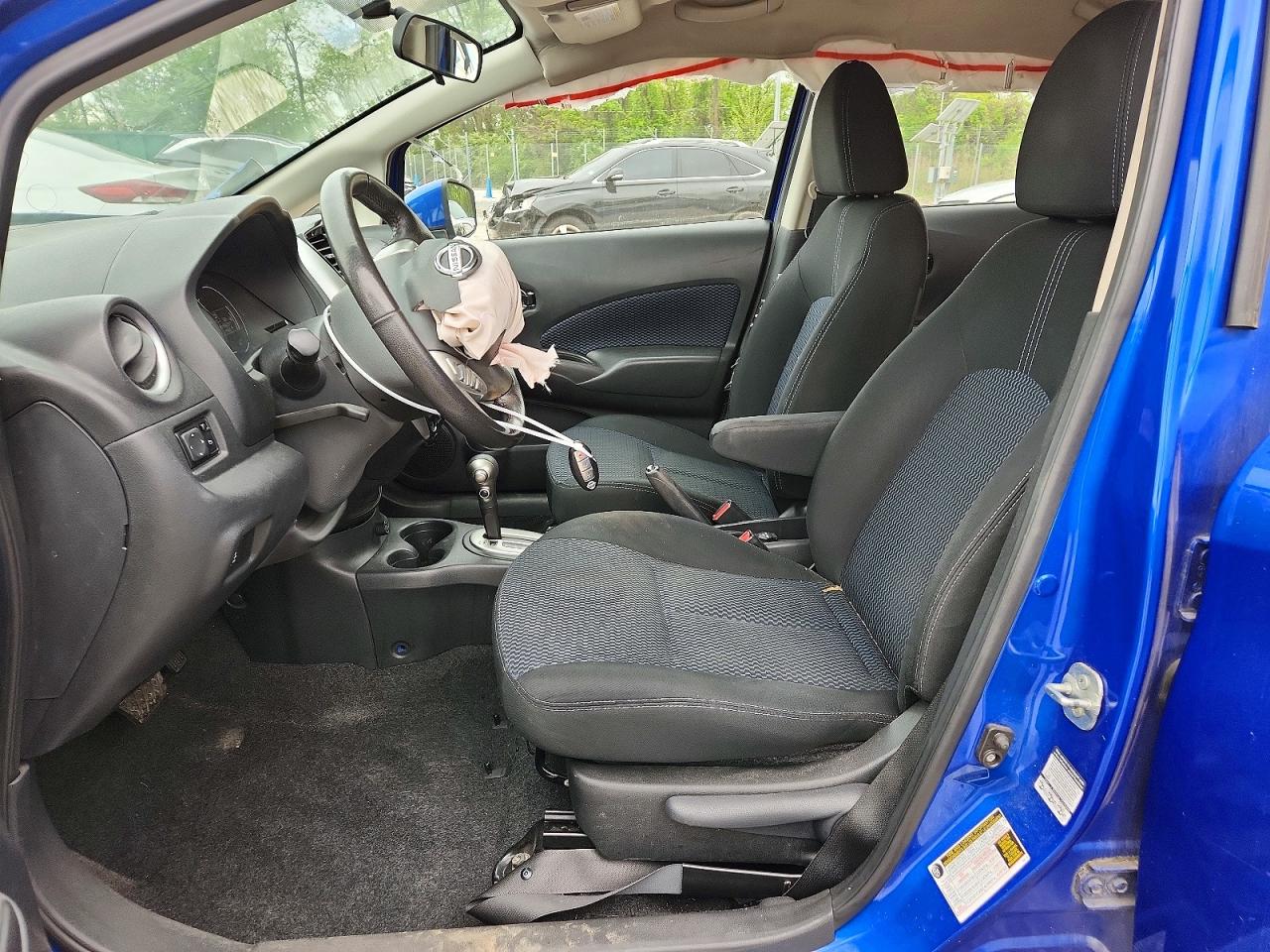 Nissan Versa S