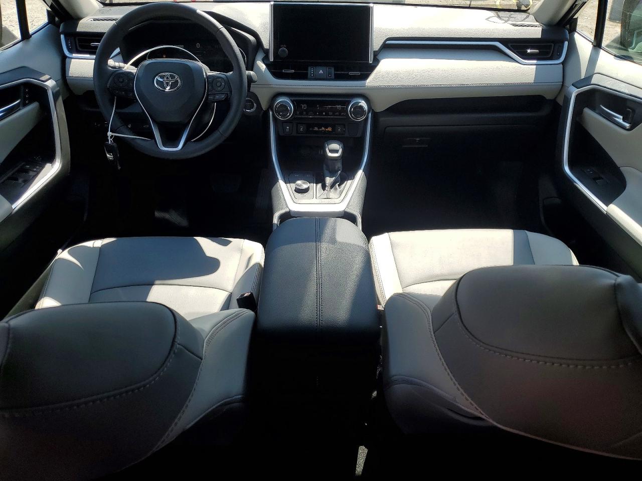 Toyota RAV4 Xle Premium