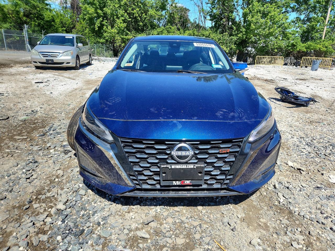 Nissan Altima Sr