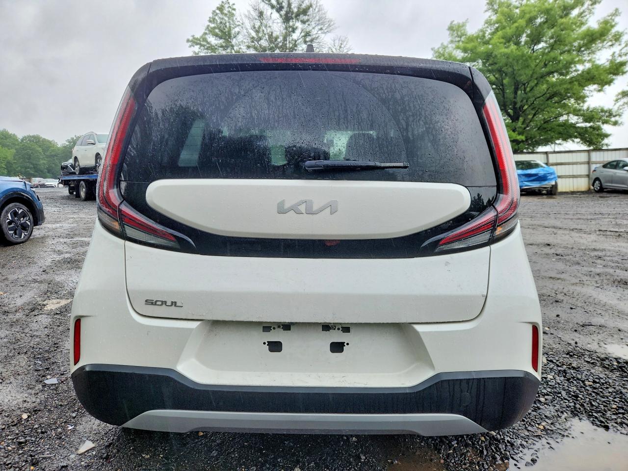Kia Soul Lx