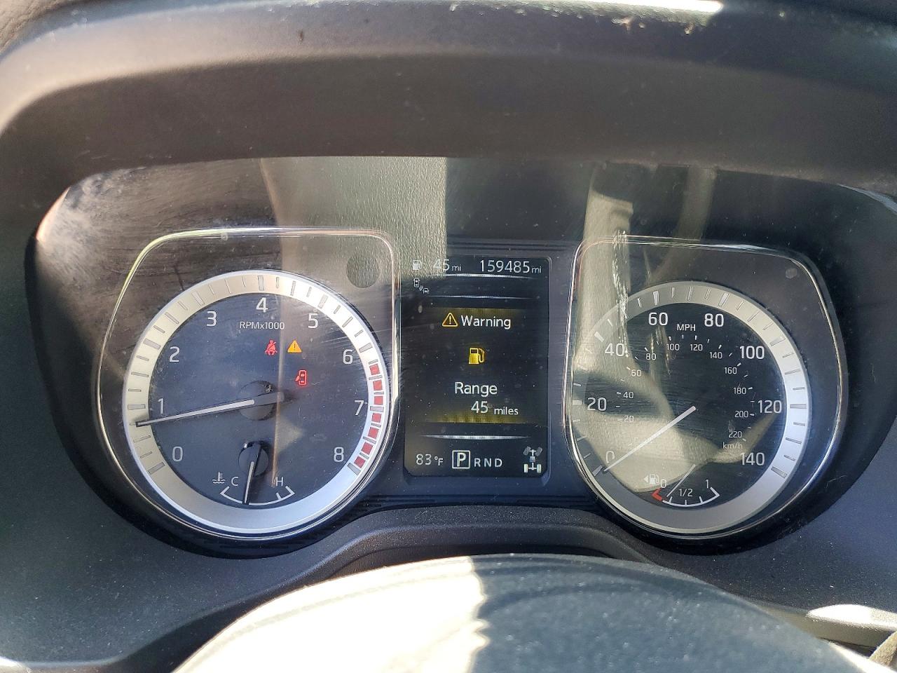 Nissan Titan Sv
