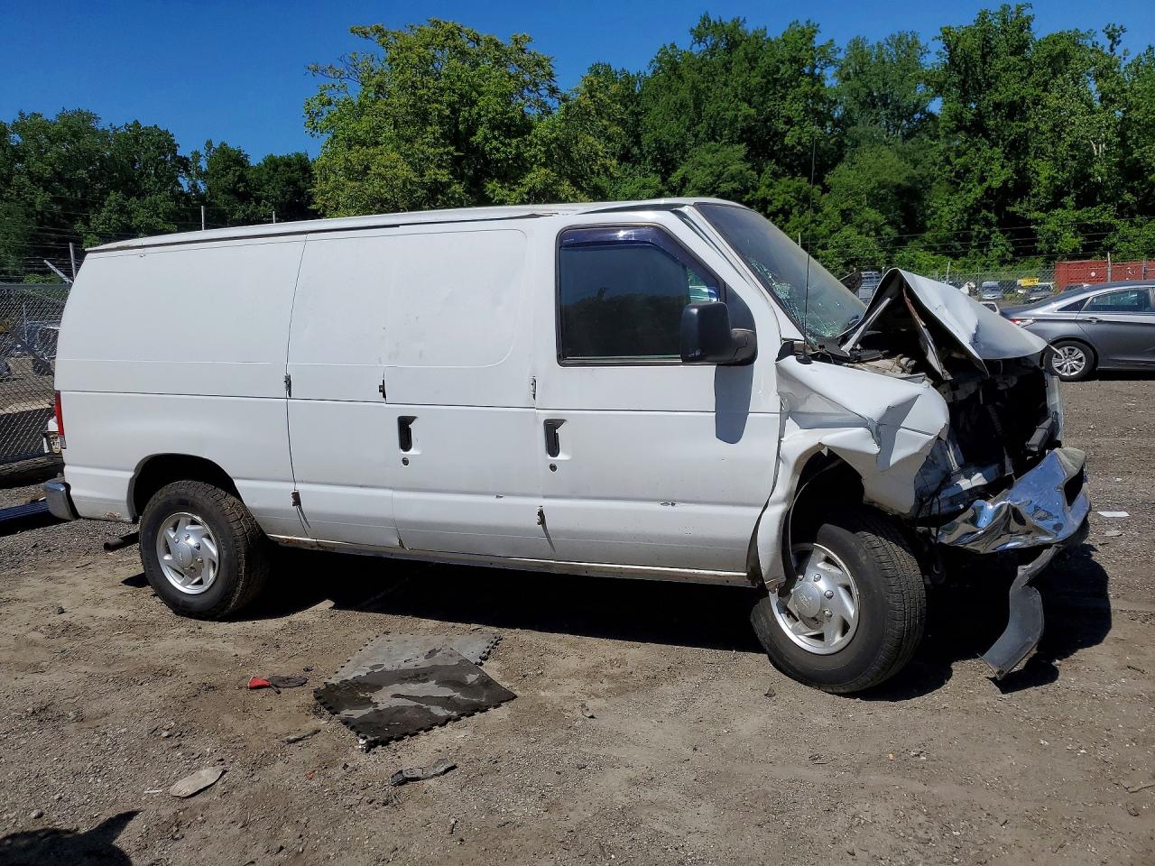 Ford Econoline E250 Van