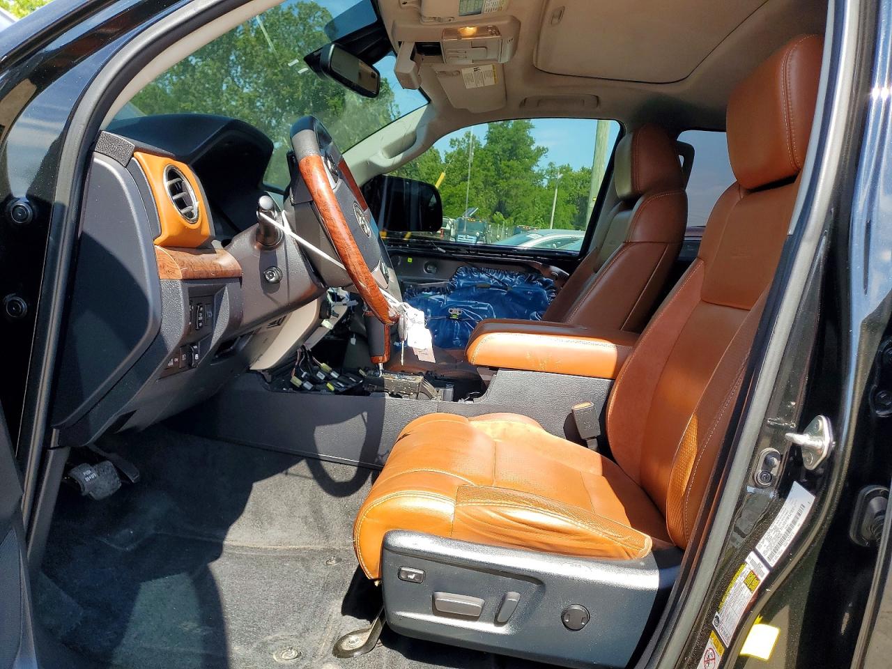 Toyota Tundra 1794 Edition
