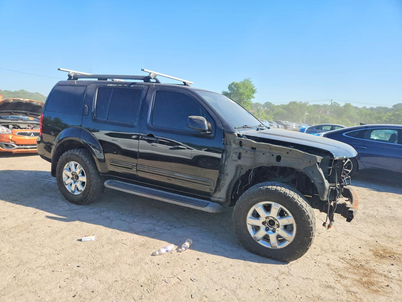 Nissan Pathfinder S