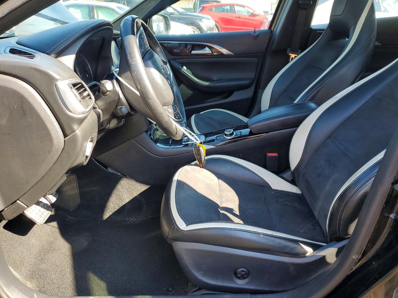 INFINITI Qx Sport