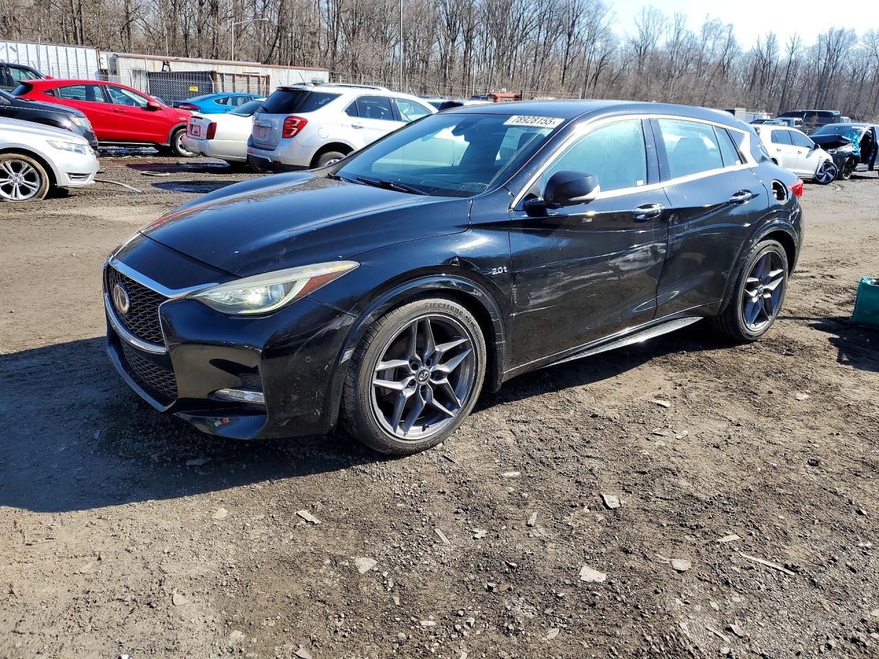 Salvage INFINITI Qx Image