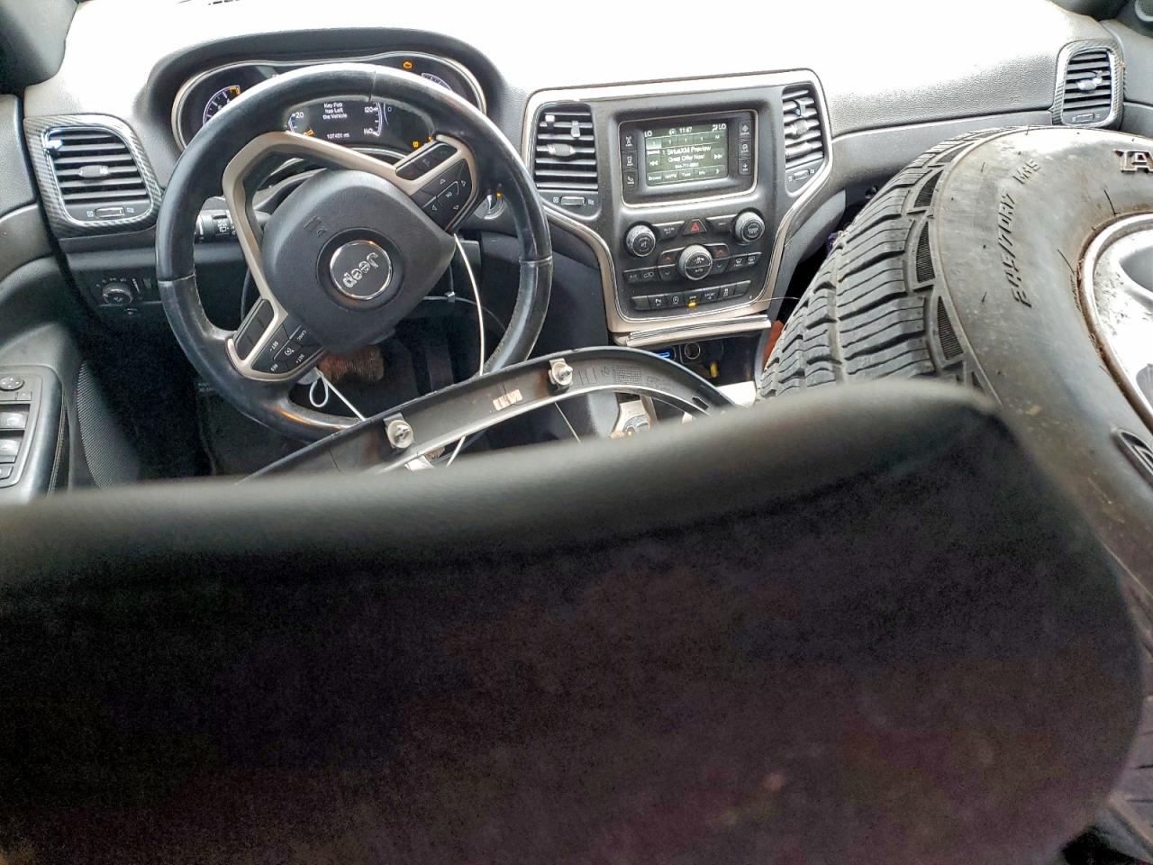 Jeep Grand Cherokee Laredo