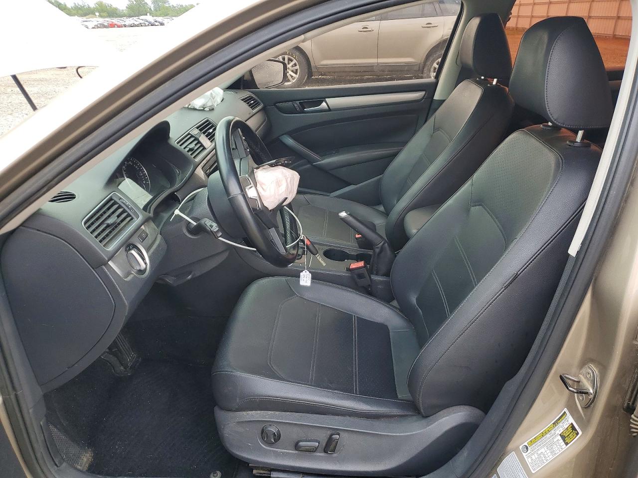 Volkswagen Passat S