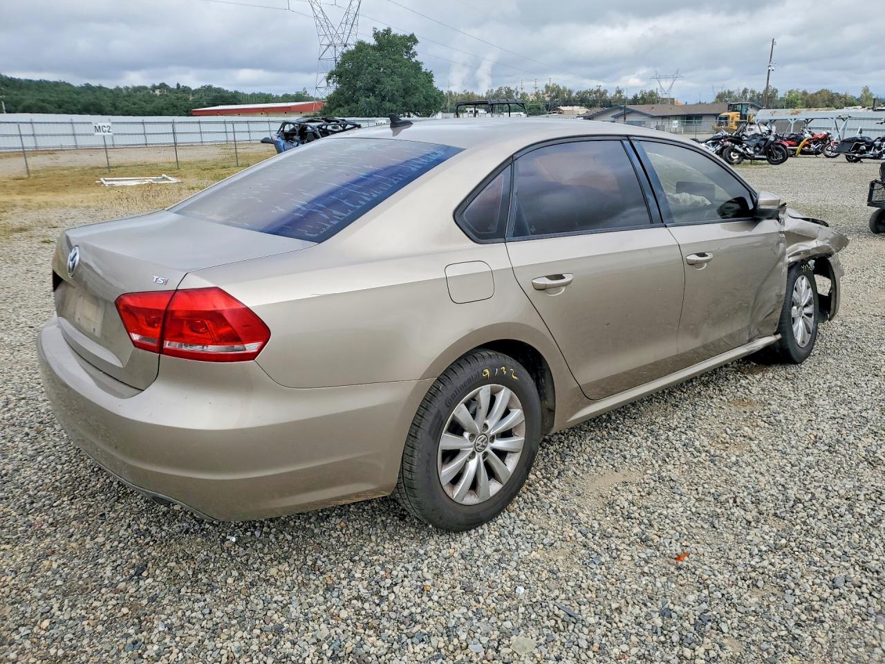 Volkswagen Passat S