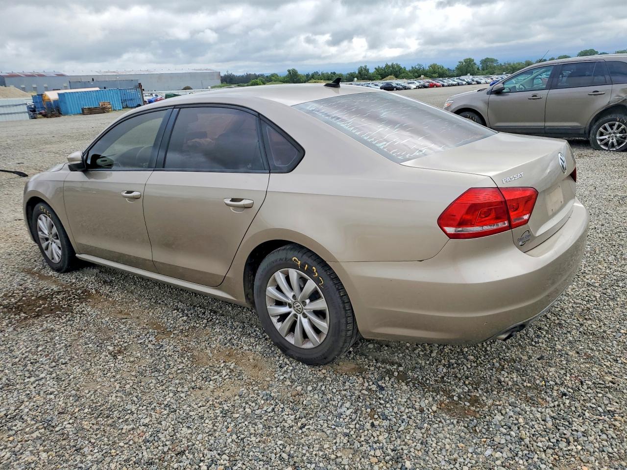 Volkswagen Passat S