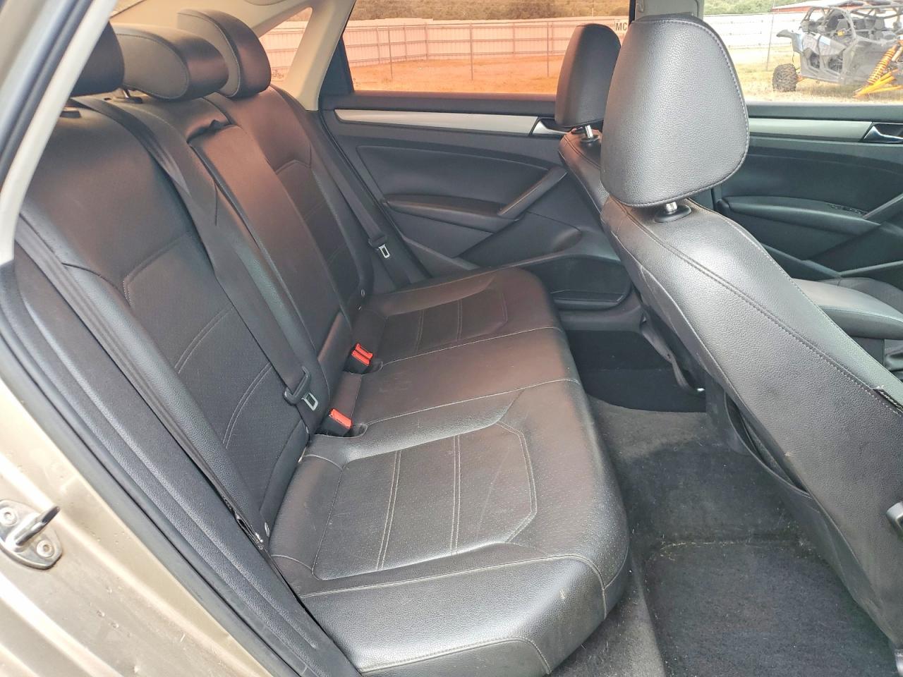 Volkswagen Passat S