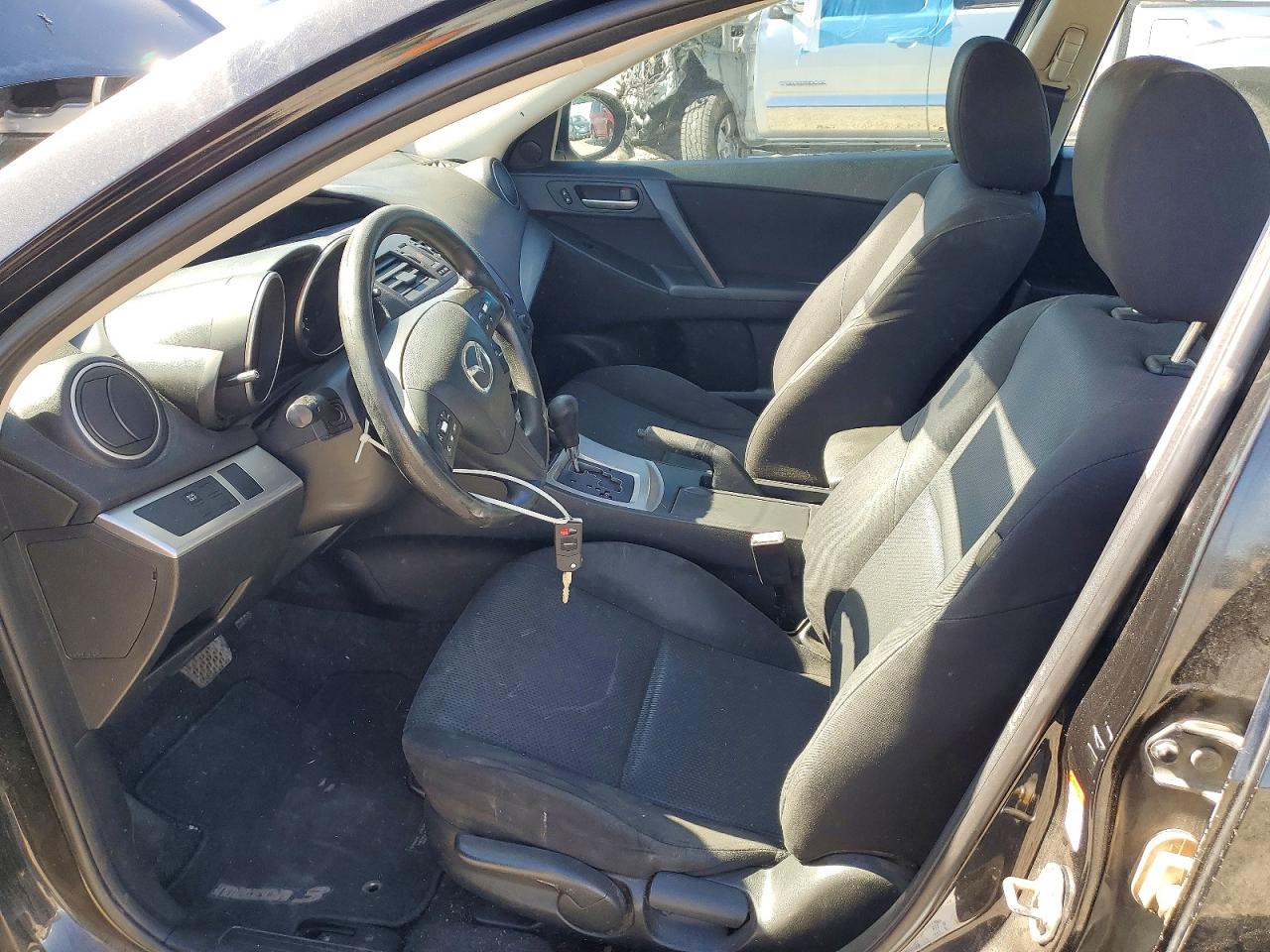 Mazda 3 I