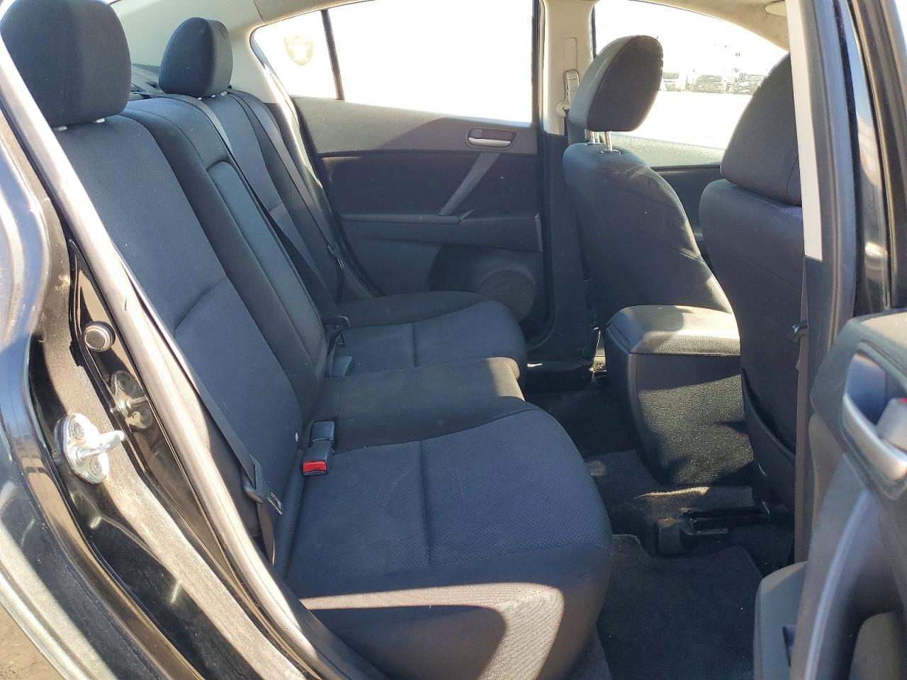 Mazda 3 I