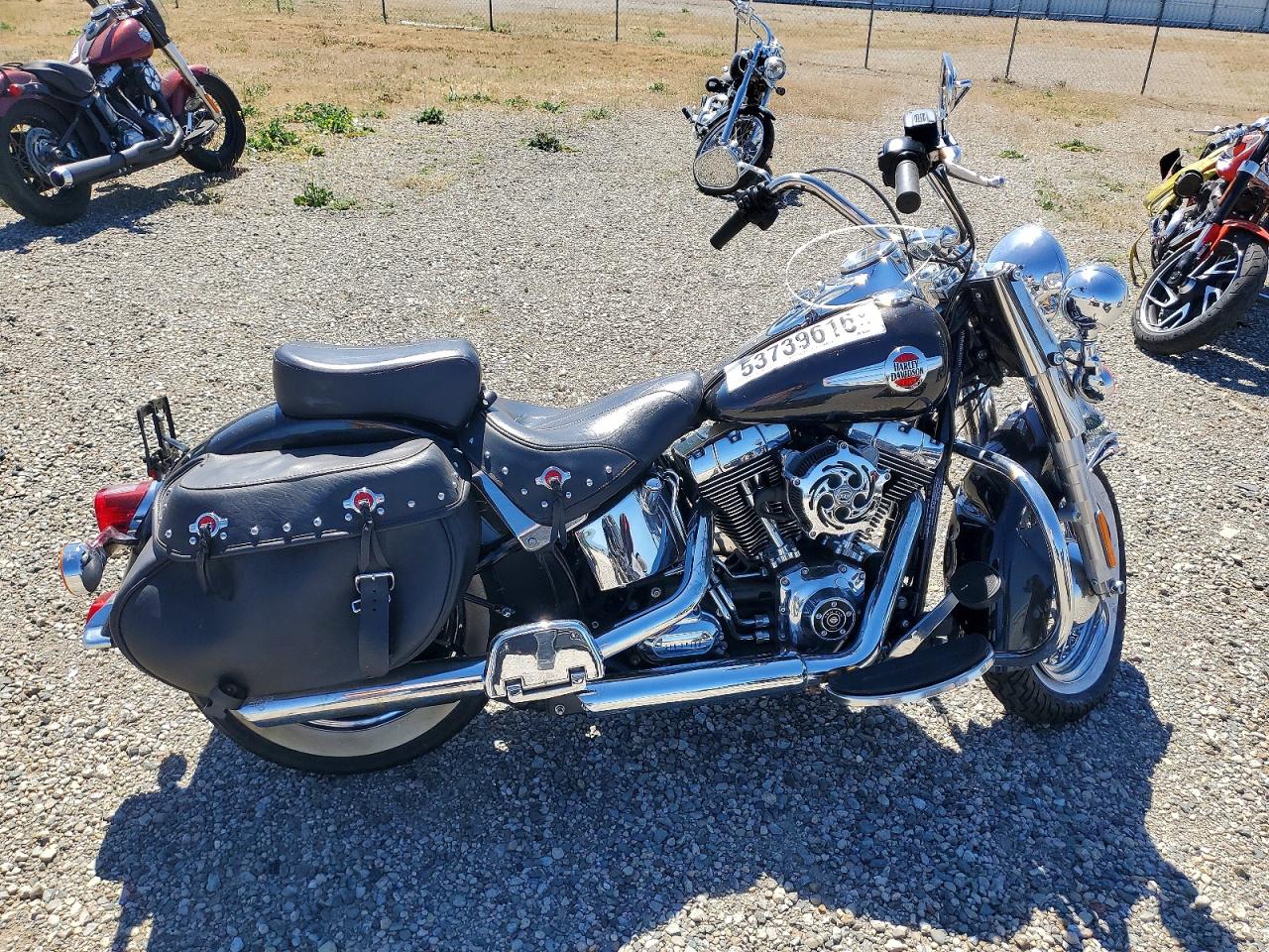 Salvage Harley-Davidson Fl Image