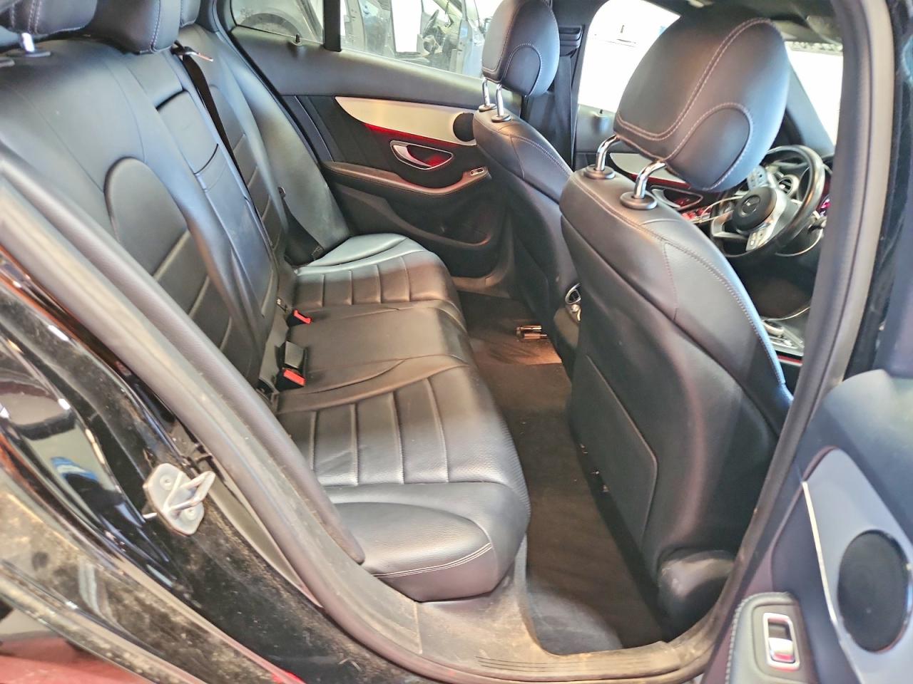 Mercedes-Benz C-Class 300