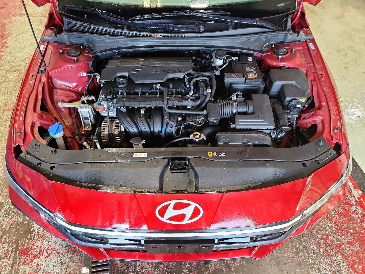 Hyundai ELANTRA Sel