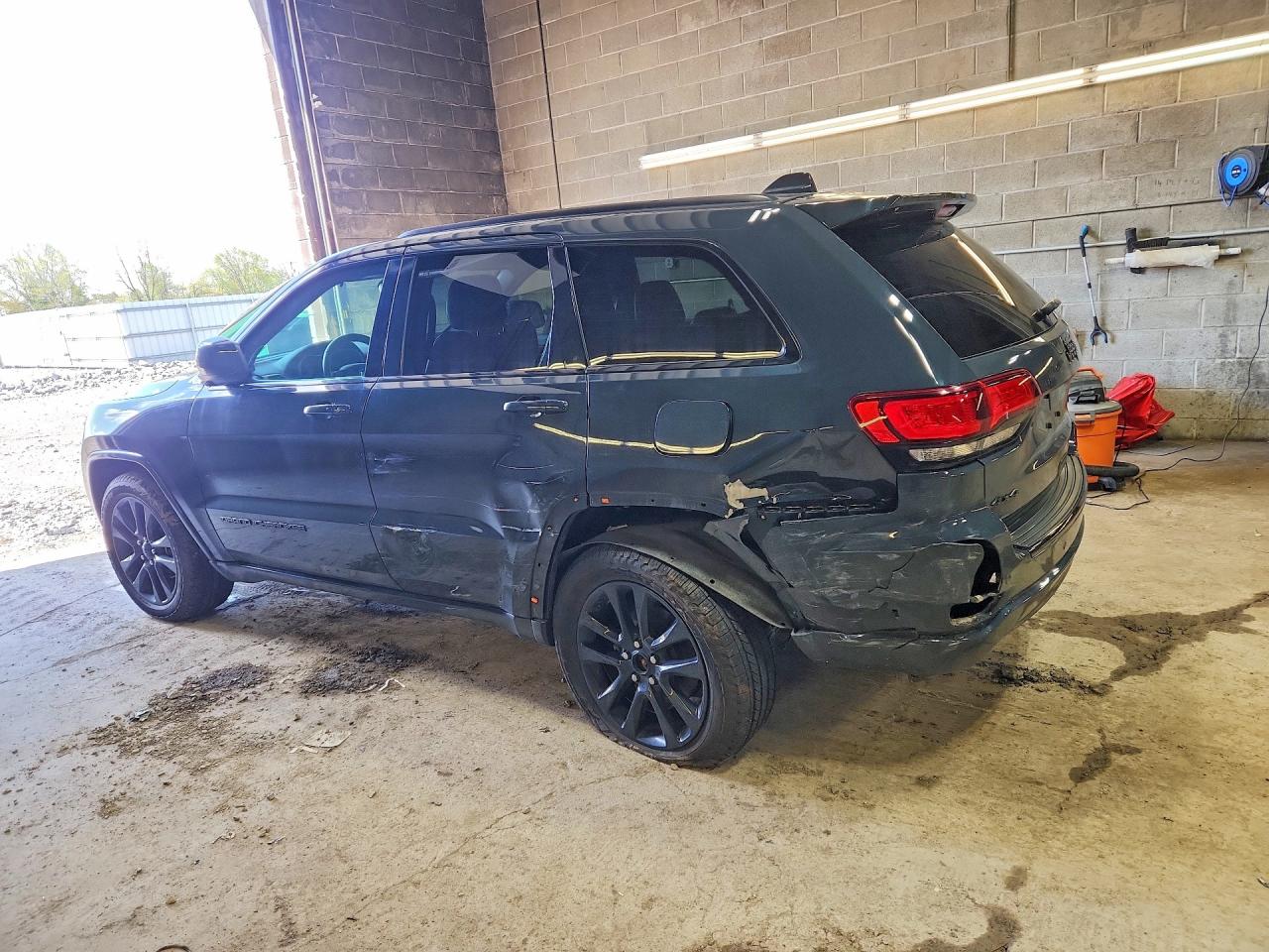 Jeep Cherokee Laredo