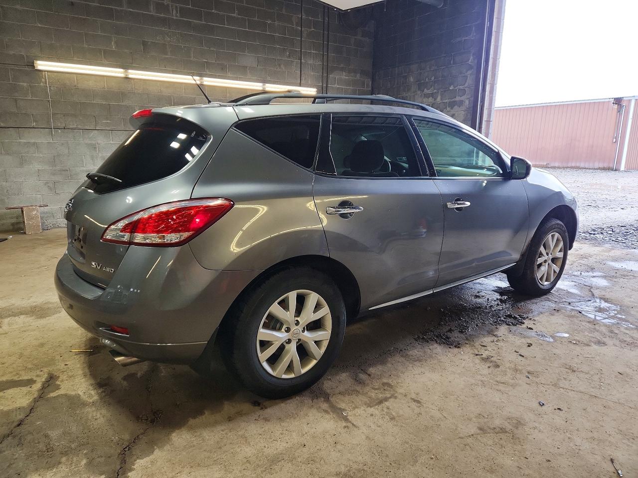 Nissan Murano S
