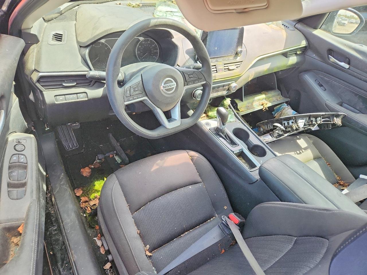 Nissan Altima S