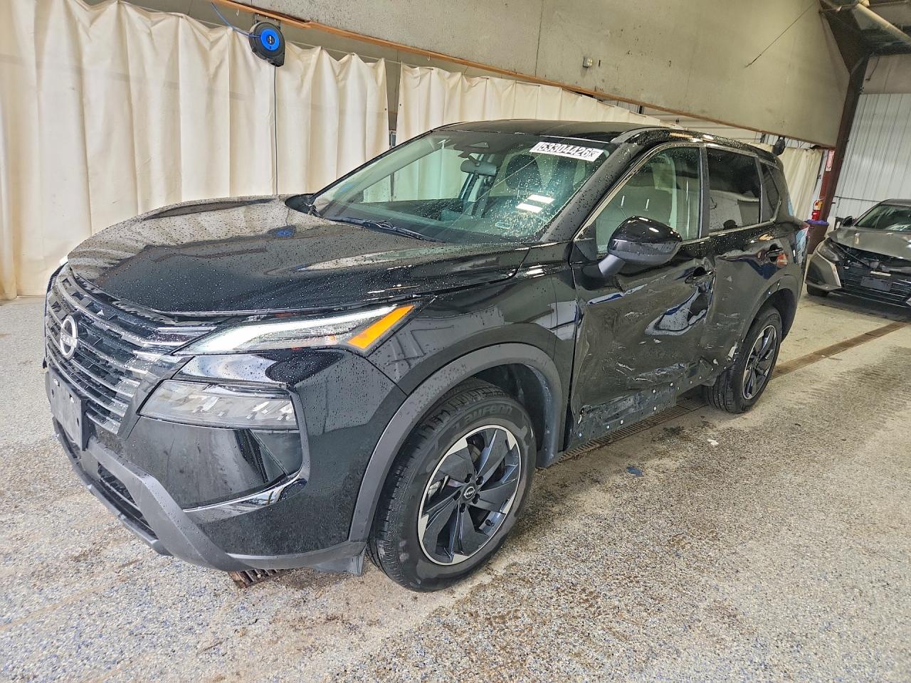 Salvage Nissan Other Image