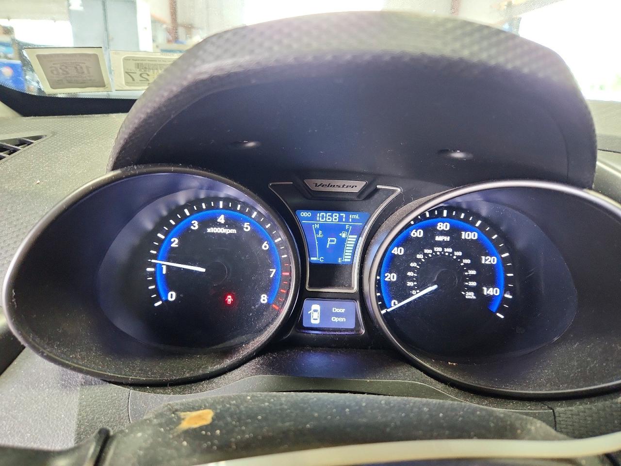 Hyundai VELOSTER Turbo