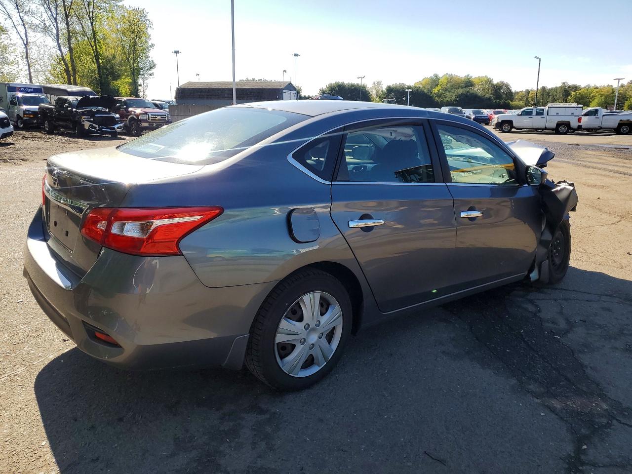 Nissan Sentra S