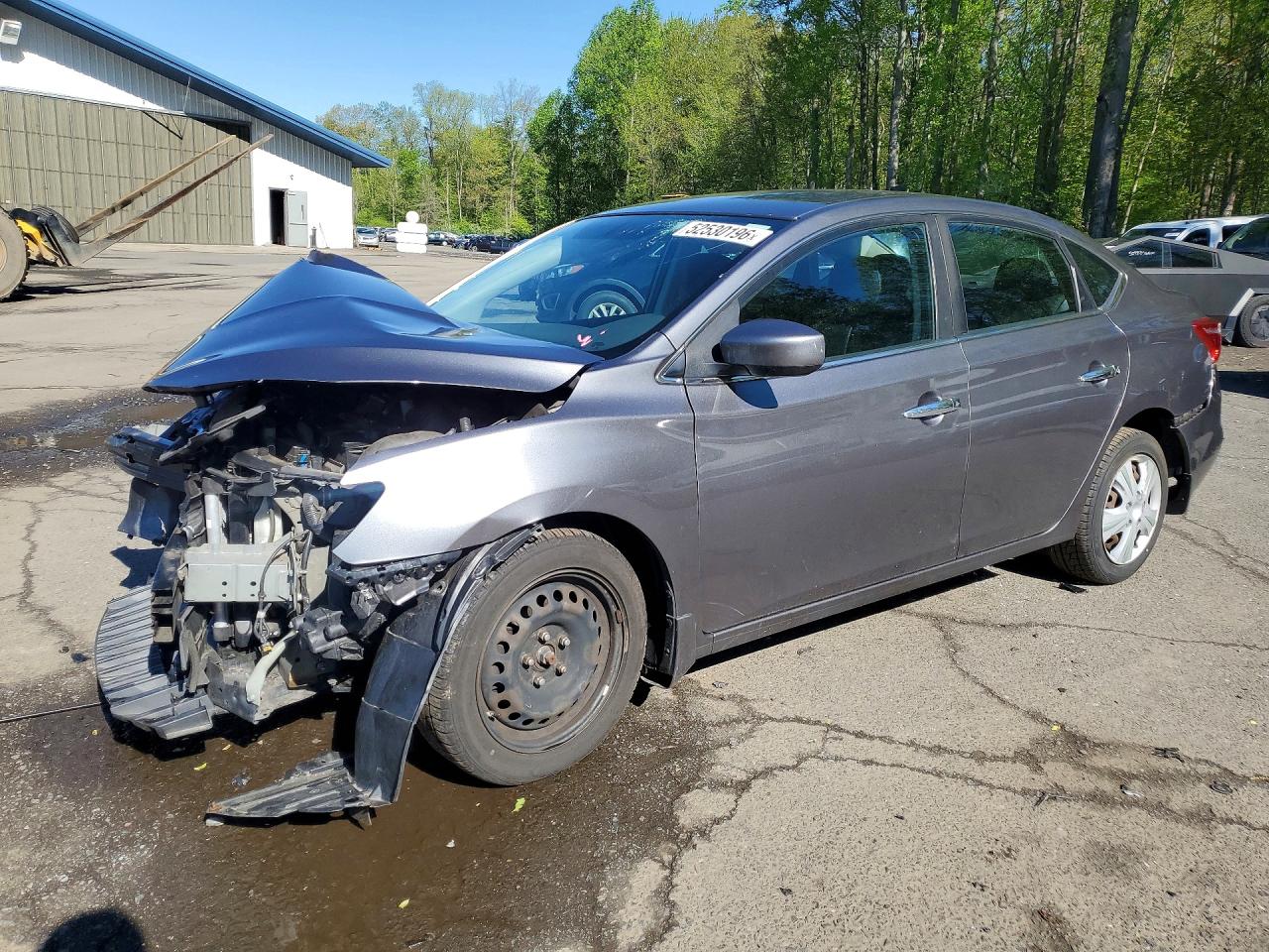 Salvage Nissan Sentra Image